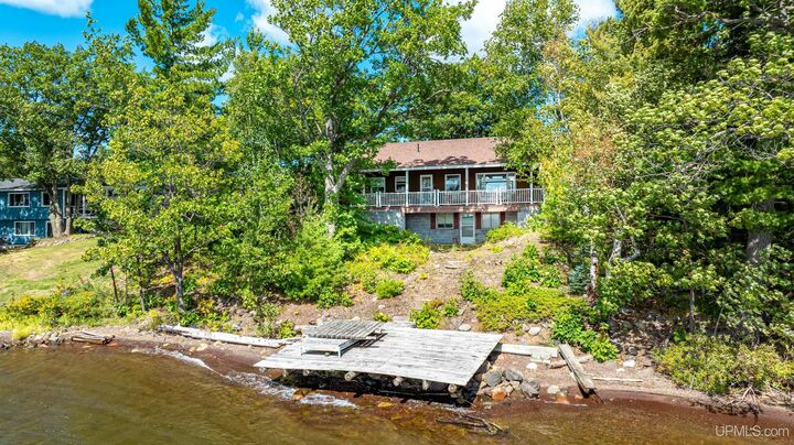 22997 Chippewa Trail  Dollar Bay MI 49922 photo