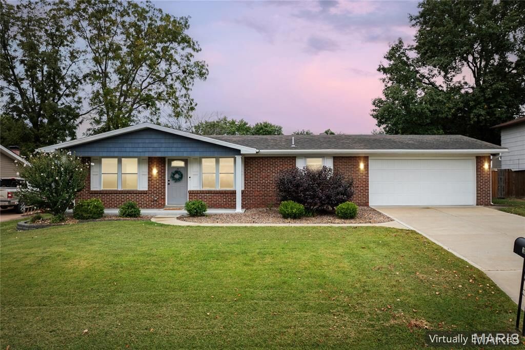 Property Photo:  617 Watkins Glen Drive  MO 63304 