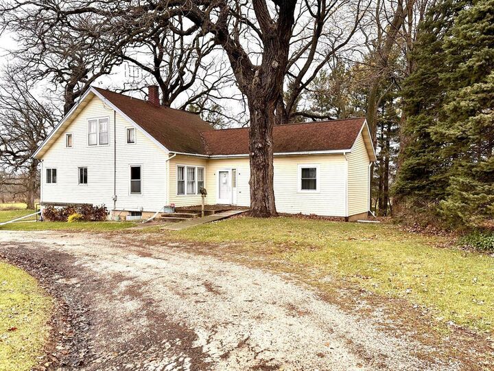 Property Photo: 14801 60th St WI 53104