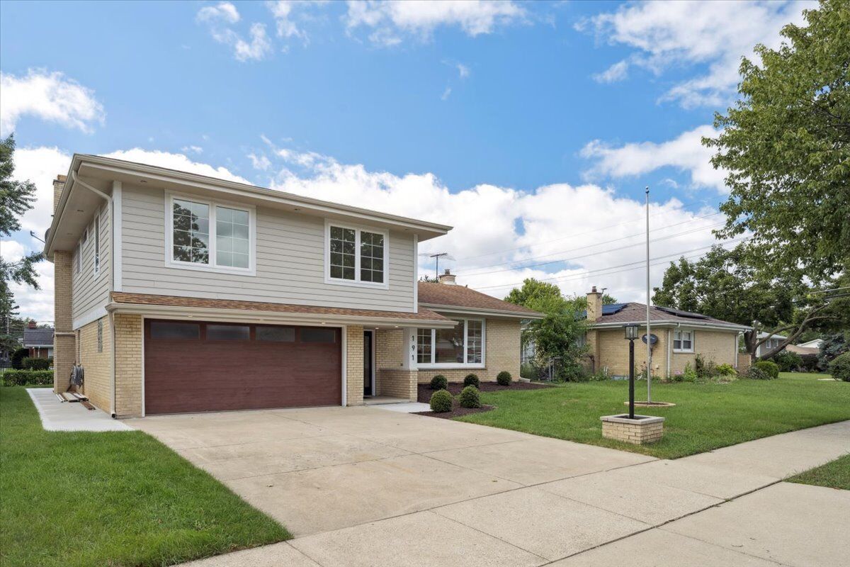 Property Photo: 191 W Millers Road IL 60016