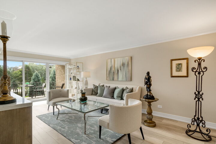 Property Photo:  1 Oak Brook Club Drive A211  IL 60523 