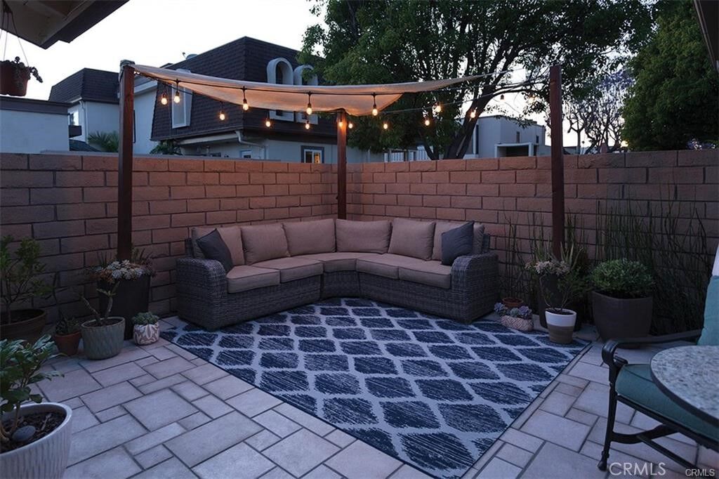 Property Photo:  21335 Bay Crest Circle  CA 92646 
