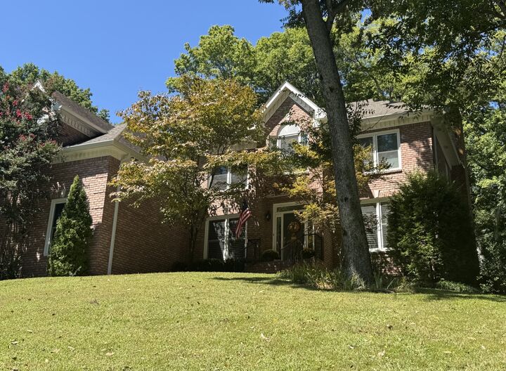 Property Photo: 162 N Berwick Ln TN 37069