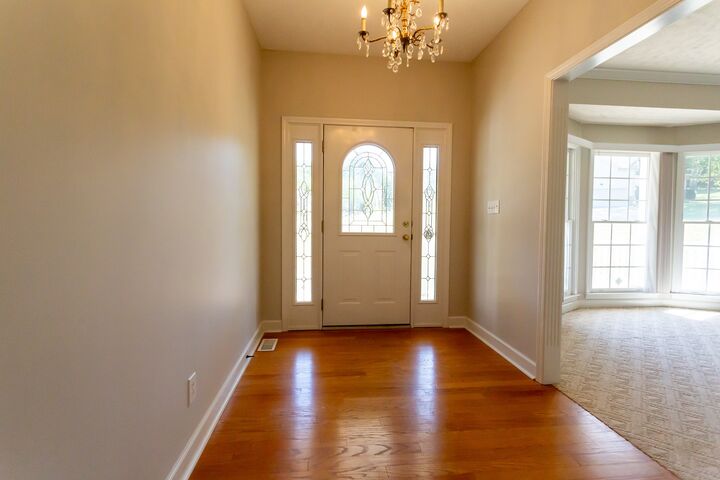 Property Photo:  954 Glenraven Drive  TN 37043