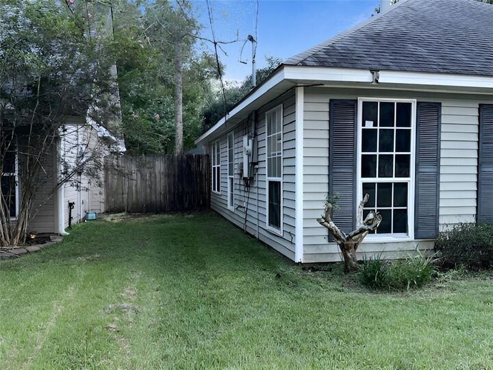 Property Photo: 2521 Robin Street LA 70460