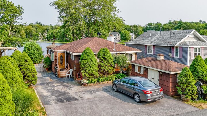 Property Photo:  34 Plaisted Circle  NH 03079 