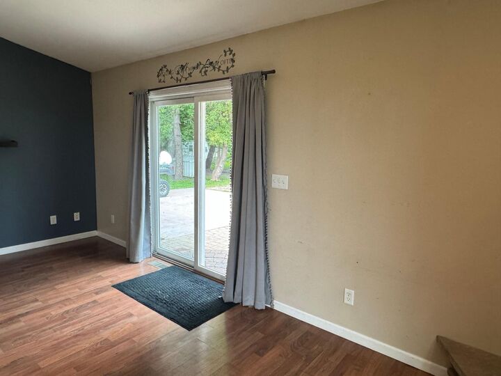 Property Photo: 418 210th Avenue SE MN 56216