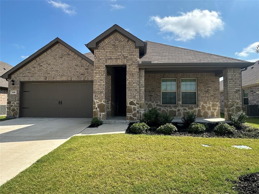Property Photo: 136 Sunberry Drive TX 75135