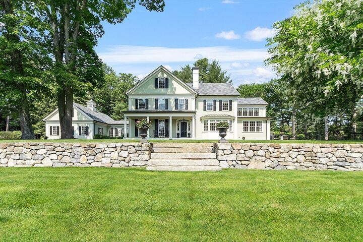 76 Red Coat Ln  Concord MA 01742 photo