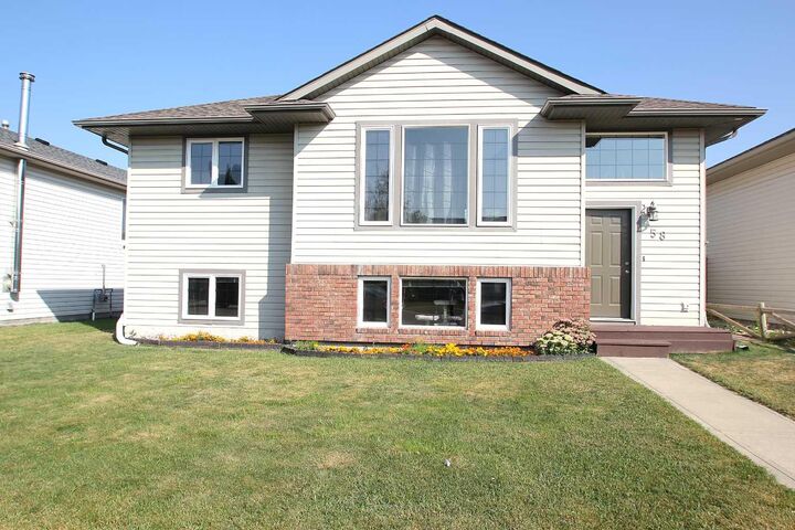58 Kirkland Close  Red Deer AB T4P 4A3 photo