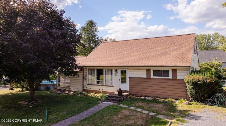 Property Photo:  103 Azalea Drive  PA 18301 