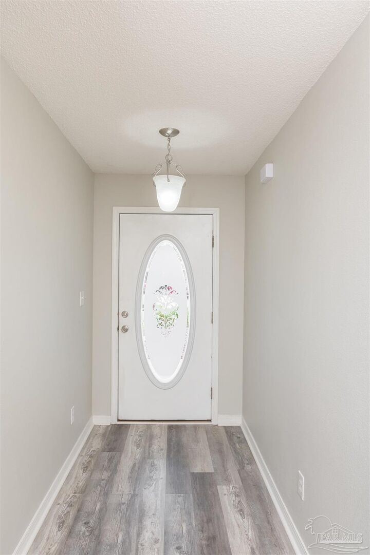 Property Photo:  3971 Sunny Manor Cr  FL 32583 