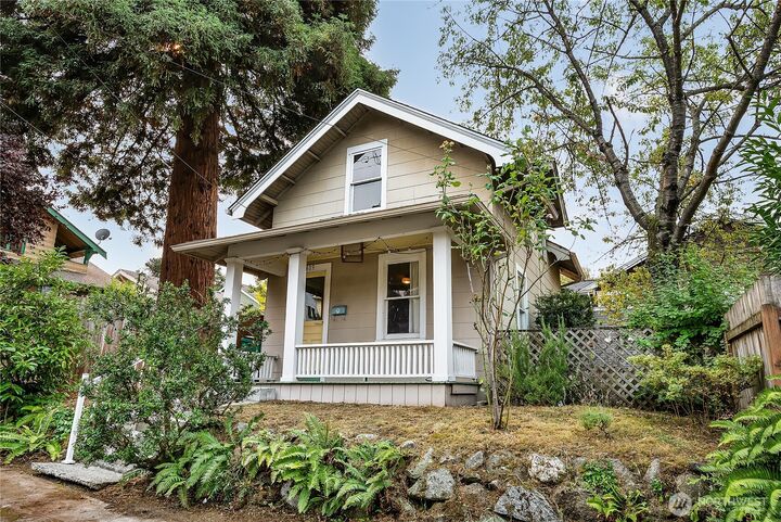 1409 N 39th Street  Seattle WA 98103 photo