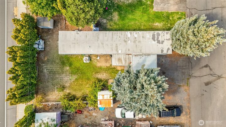 Property Photo: 4815 Airway Drive 12 WA 98837