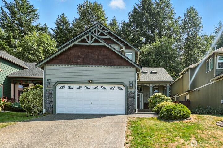 18919  Eastwood Avenue E  Puyallup WA 98375 photo