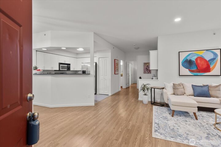 Property Photo: 15300 112th Avenue NE A102 WA 98011