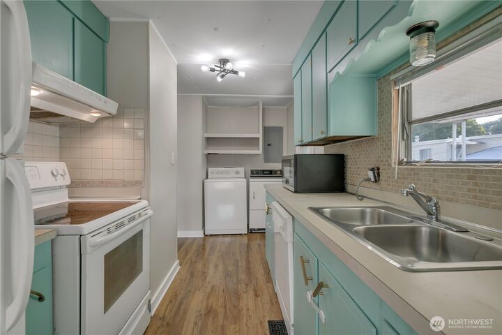 Property Photo: 18316 34th Avenue S WA 98188