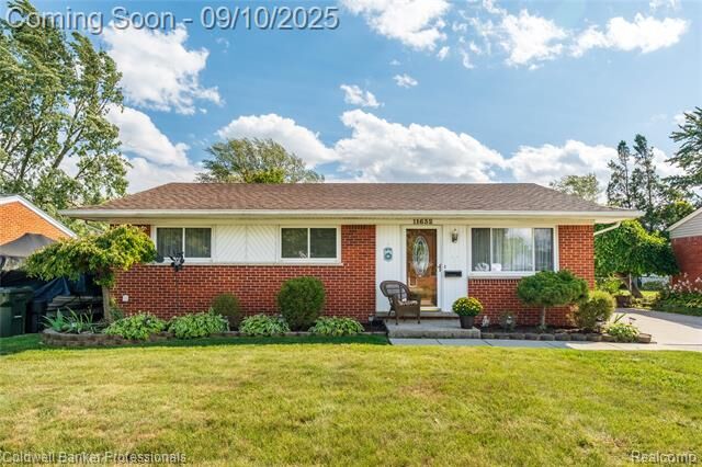 Property Photo: 11632 Dart Drive MI 48313
