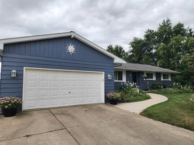 Property Photo:  21550 Irwin Road  MI 48005 