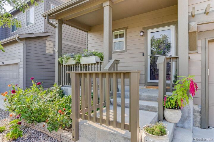 Property Photo:  1568 Goldfield Trail  CO 80109 