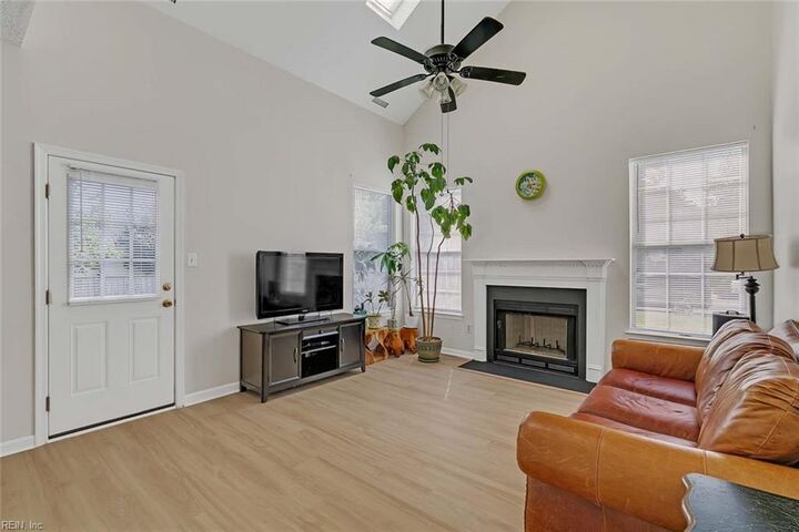 Property Photo: 101 Jenkins Ct VA 23693