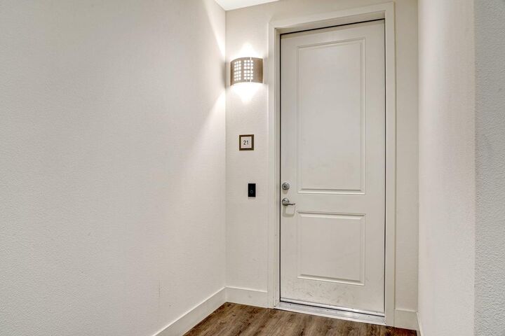 Property Photo: 330 Riesling Avenue 21 CA 95035