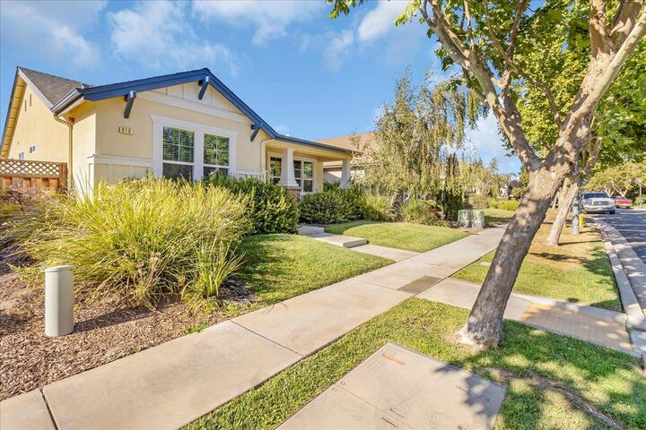 Property Photo: 616 Andrus Street CA 93930