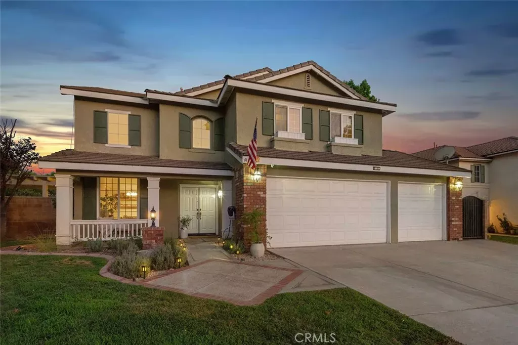 Property Photo:  29983 Yorkton Road  CA 92563 