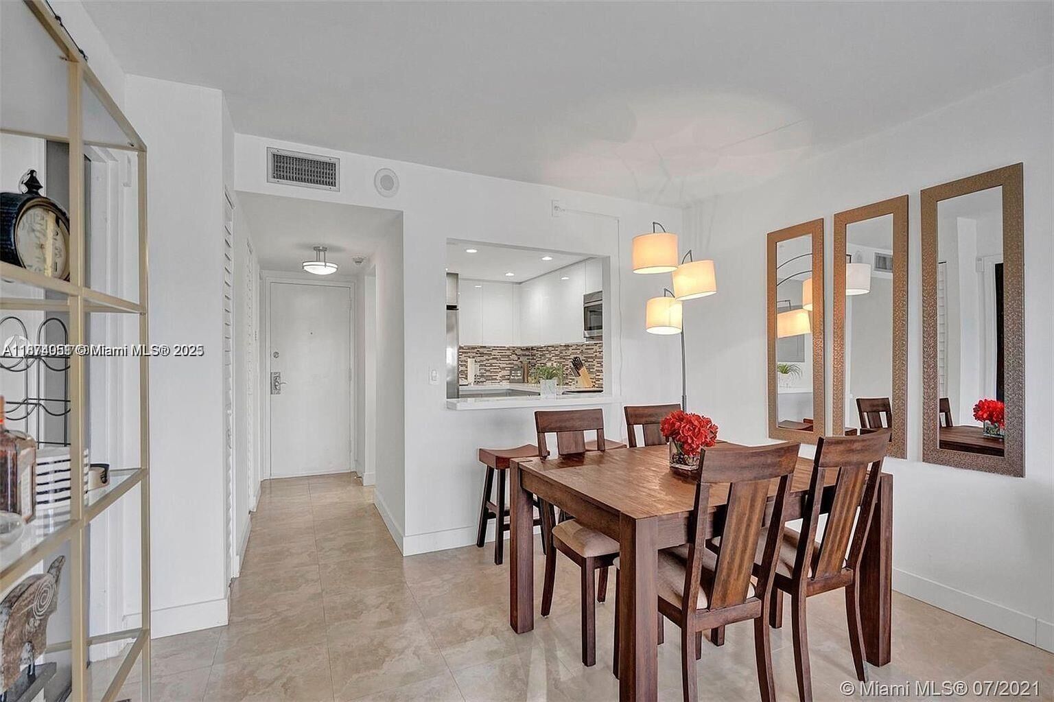 Property Photo: 13499 Biscayne Blvd 503 FL 33181