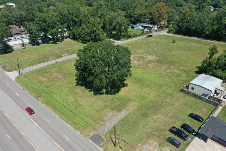Property Photo:  1990 N Main Street  TX 77662-9711 