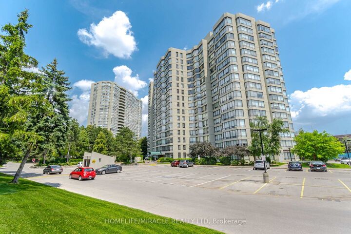 26 Hanover Road 1705  Brampton ON L6S 4T2 photo