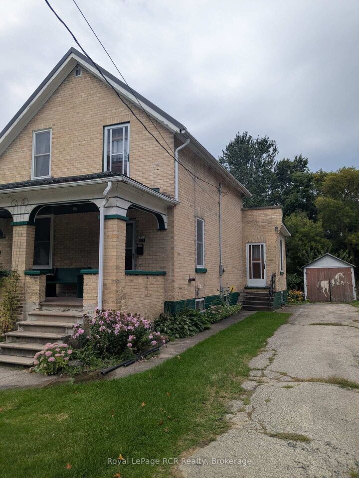 Property Photo: 616 9th Avenue ON N4N 2M8