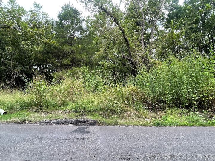 Property Photo: N 10th Street OK 74401