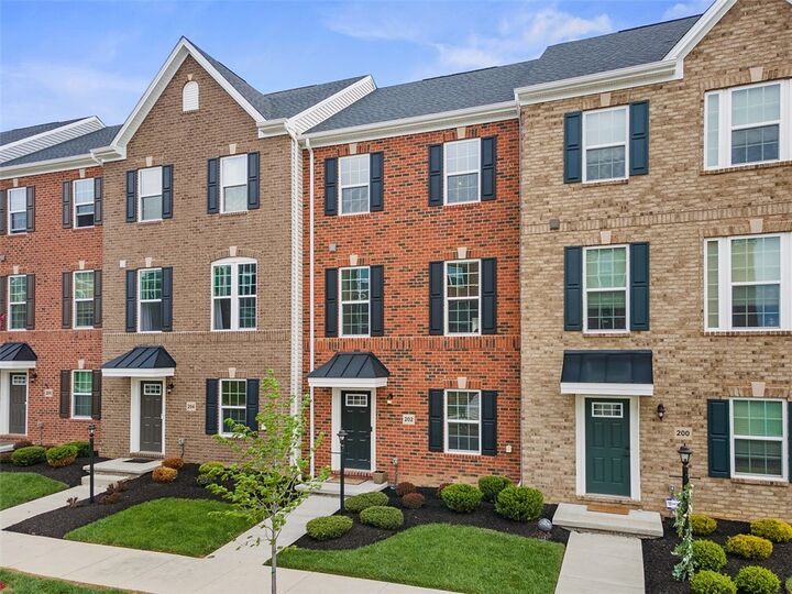 Property Photo:  202 Amon St  PA 16066 