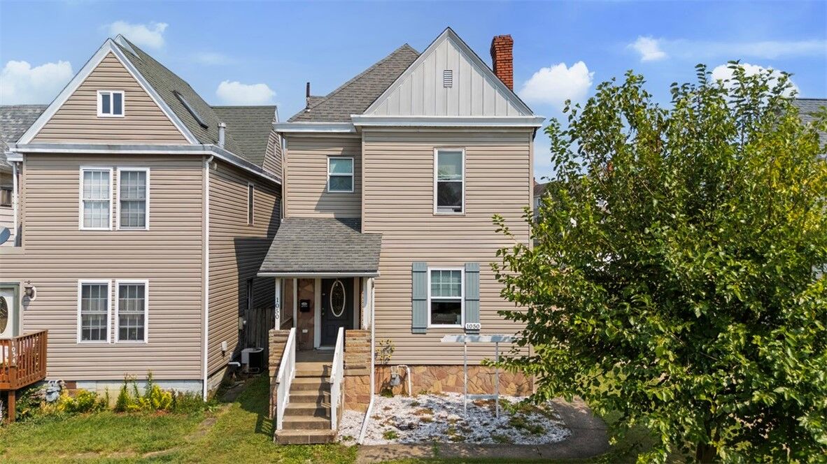 Property Photo:  1050 Allison Ave  PA 15301 