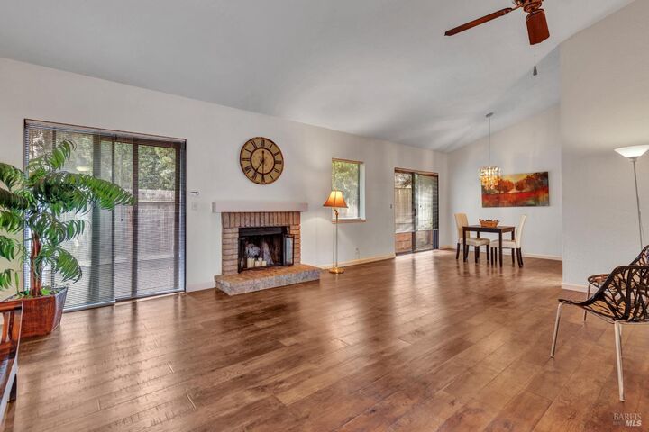 557 Willow Court  Benicia CA 94510 photo