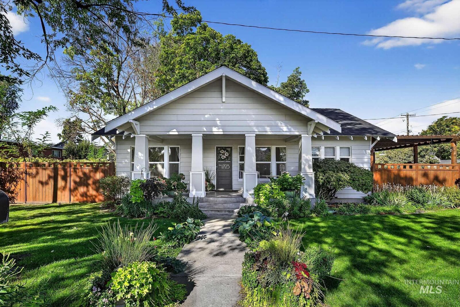 Property Photo:  1703 N Hartman St.  ID 83704 