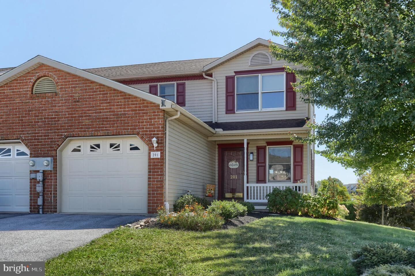 Property Photo:  201 Acorn Circle  PA 17042 