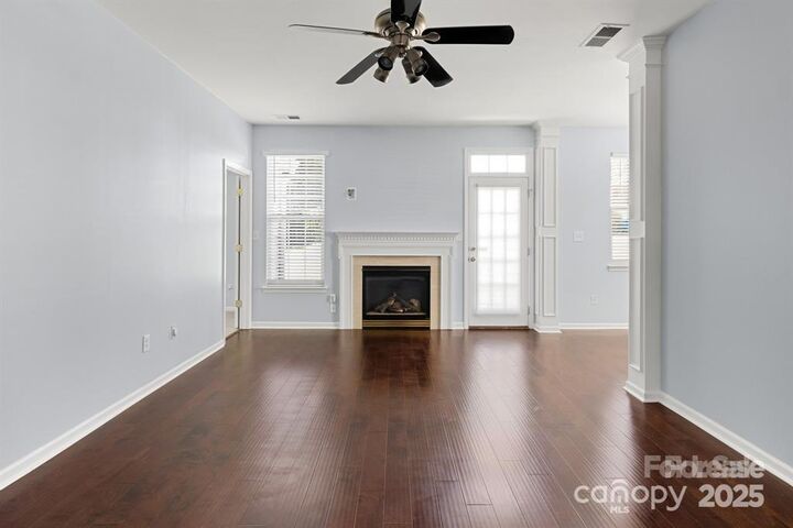 Property Photo:  6828 Ayrshire Glen Place  NC 28273 