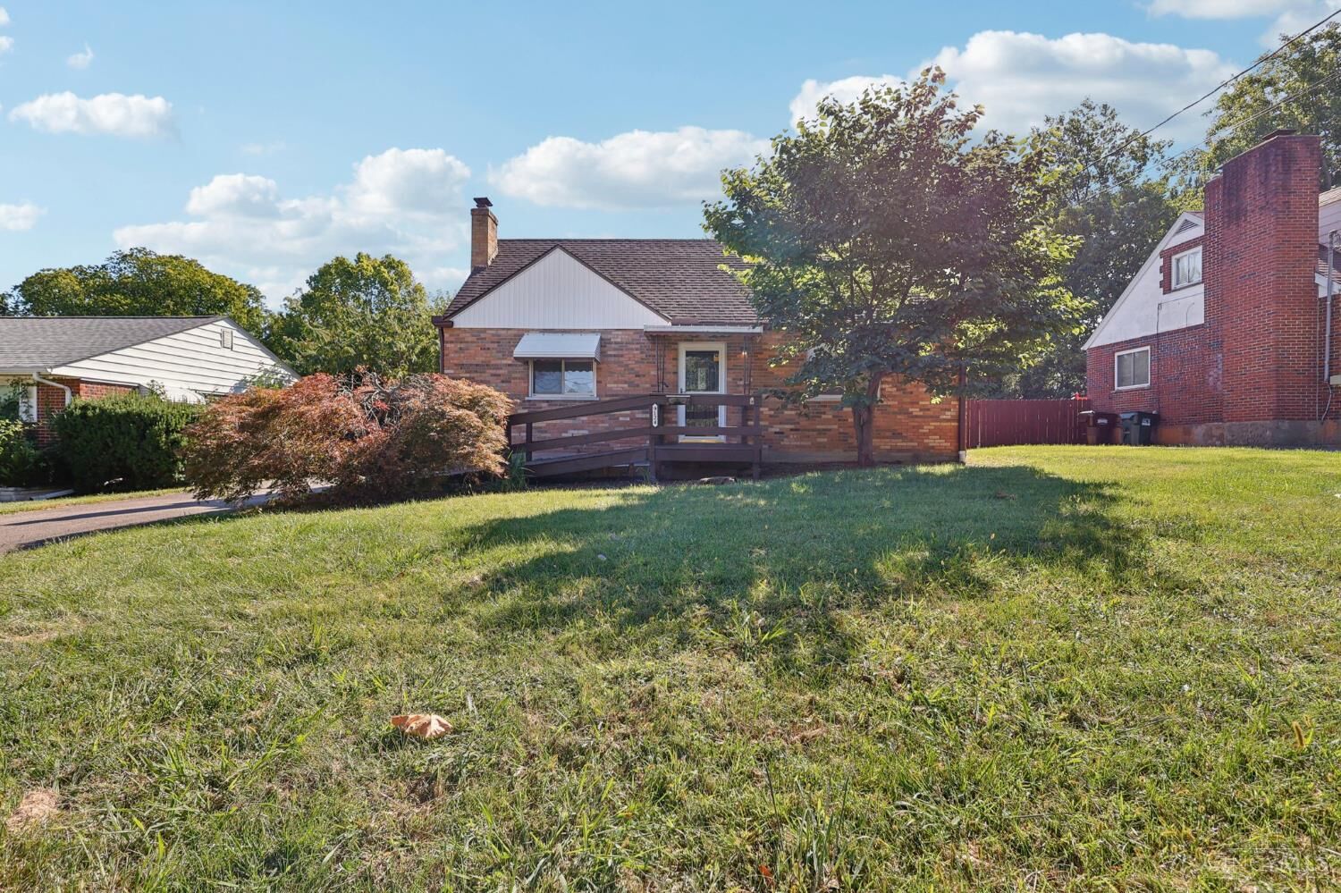 Property Photo:  9124 Ranchill Drive  OH 45231 