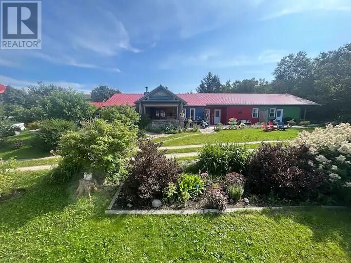 Property Photo:  84 Pond Road  NL A0K 4N0 