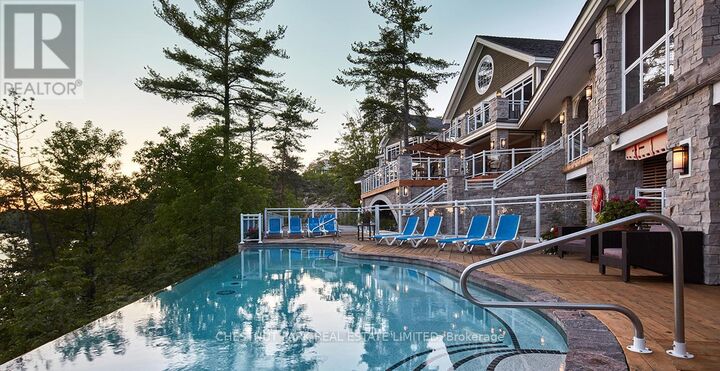 Property Photo:  1869 Muskoka District Road 118 West 4  ON P1L 1W8 