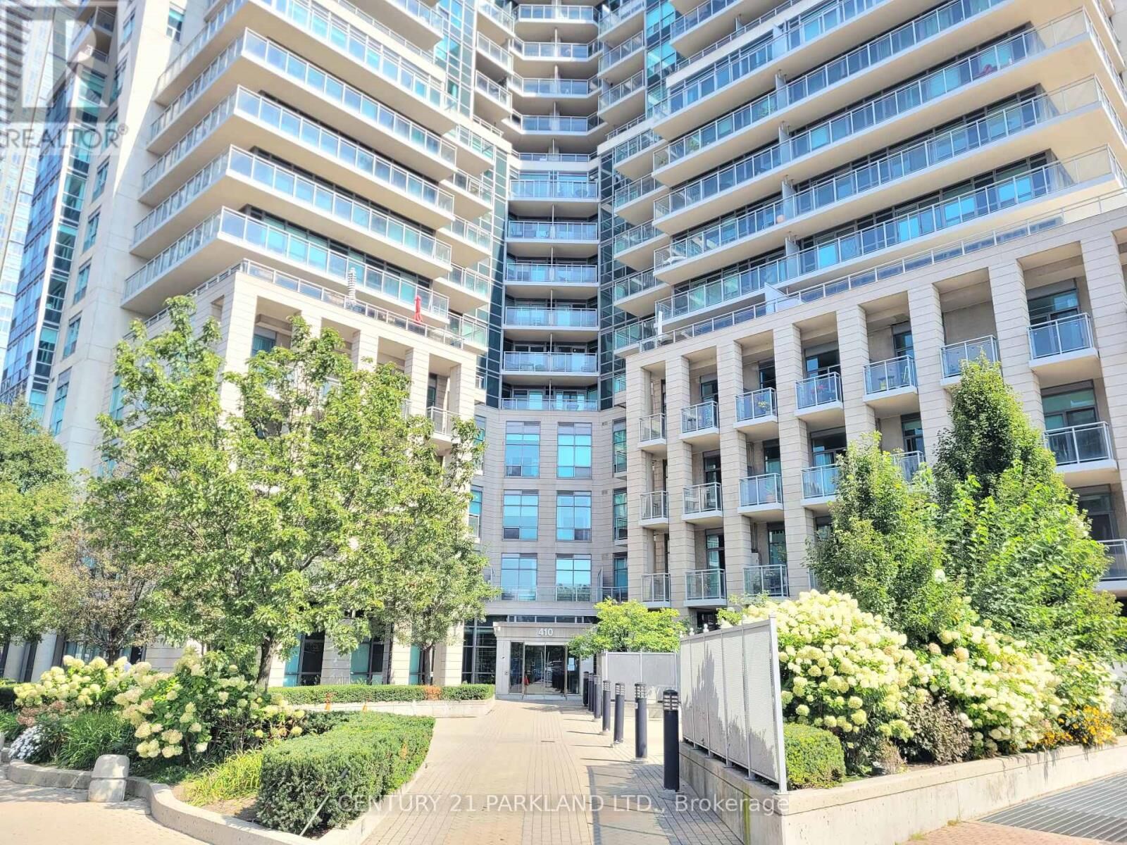 Property Photo:  410 Queens Quay West 718  ON M5V 3T1 