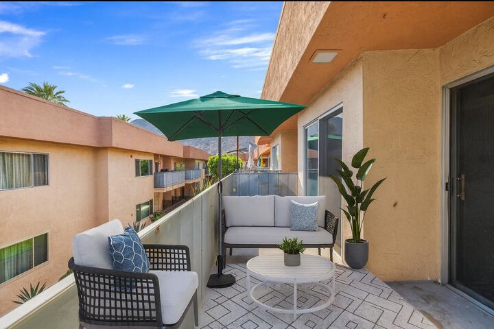 Property Photo:  400 N Sunrise Way 252  CA 92262 