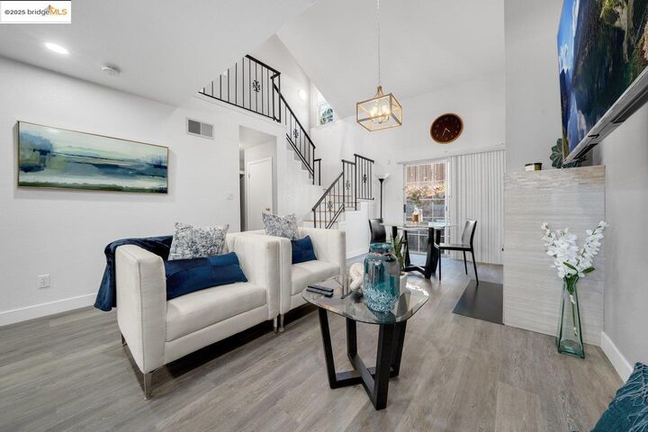 Property Photo: 7572 Mountain Blvd. 2 CA 94605