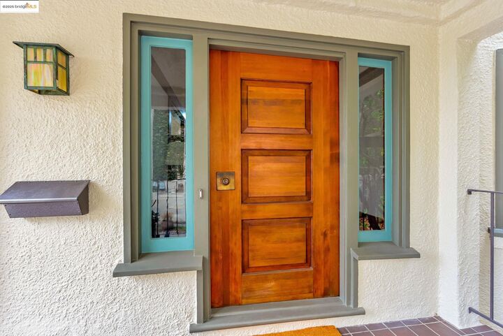 Property Photo: 971 Santa Barbara Rd CA 94707