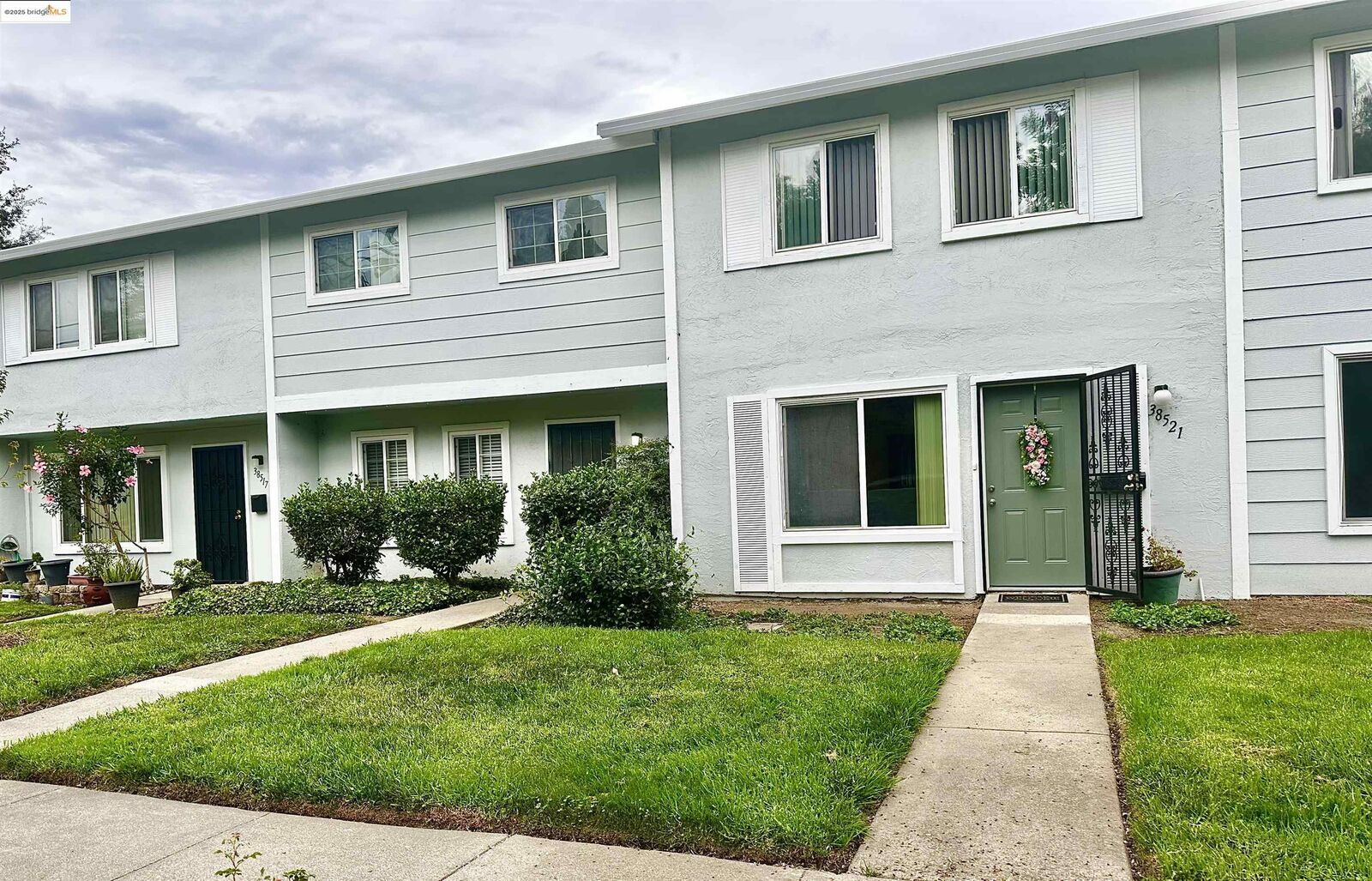 Property Photo: 38521 Royal Ann Cmn CA 94536
