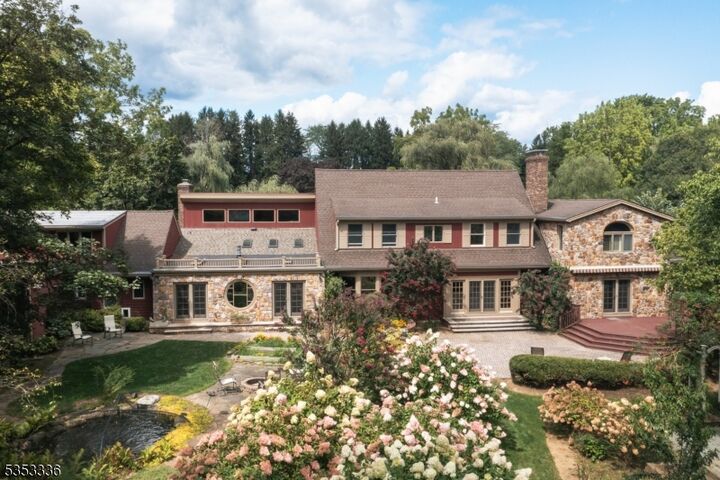 303 Mendham Rd  Bernardsville Boro NJ 07924 photo
