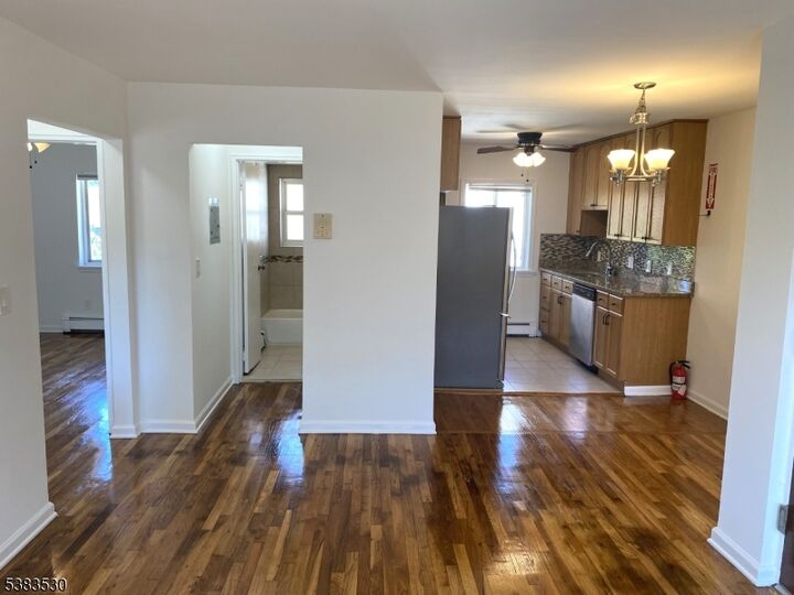 372 Valley St C3e  South Orange Village Twp. NJ 07079 photo