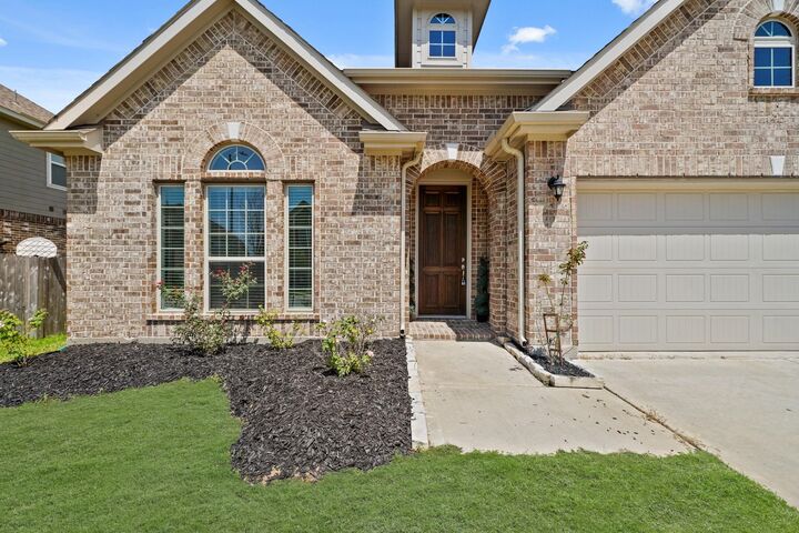 Property Photo:  6010 Kolle Drive  TX 77471 
